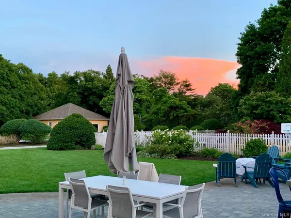 $245,000 | 41 Seafield Lane, Westhampton Beach, NY 11978