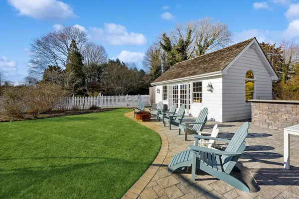 $245,000 | 41 Seafield Lane, Westhampton Beach, NY 11978