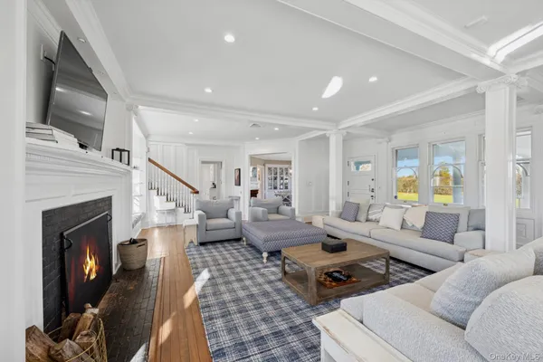 $245,000 | 41 Seafield Lane, Westhampton Beach, NY 11978