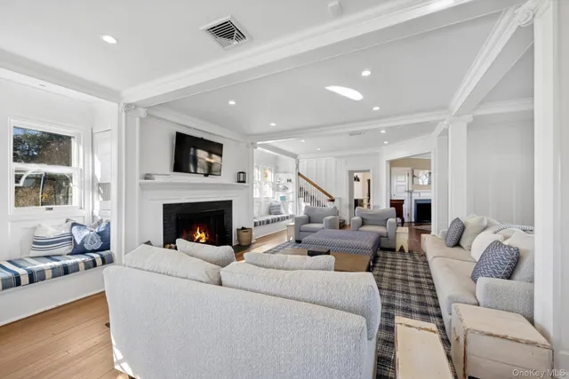 $275,000 | 41 Seafield Lane, Westhampton Beach, NY 11978