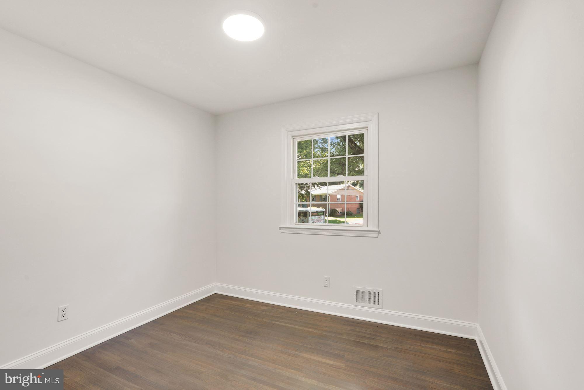 609 Kenbrook Drive Silver Spring, MD 20902 - Photo 17 of 33 Bedroom #3