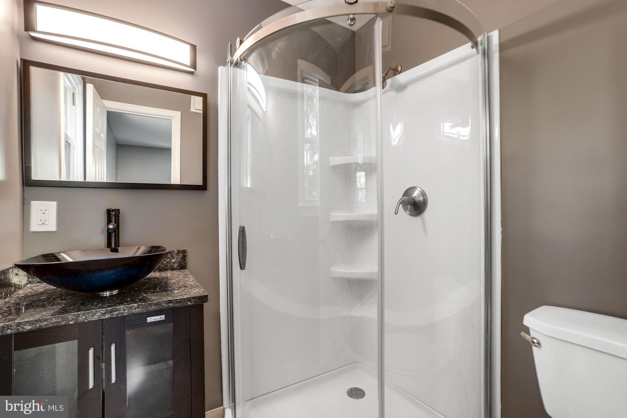 609 Kenbrook Drive Silver Spring, MD 20902 - Photo 18 of 33 Master Bathroom