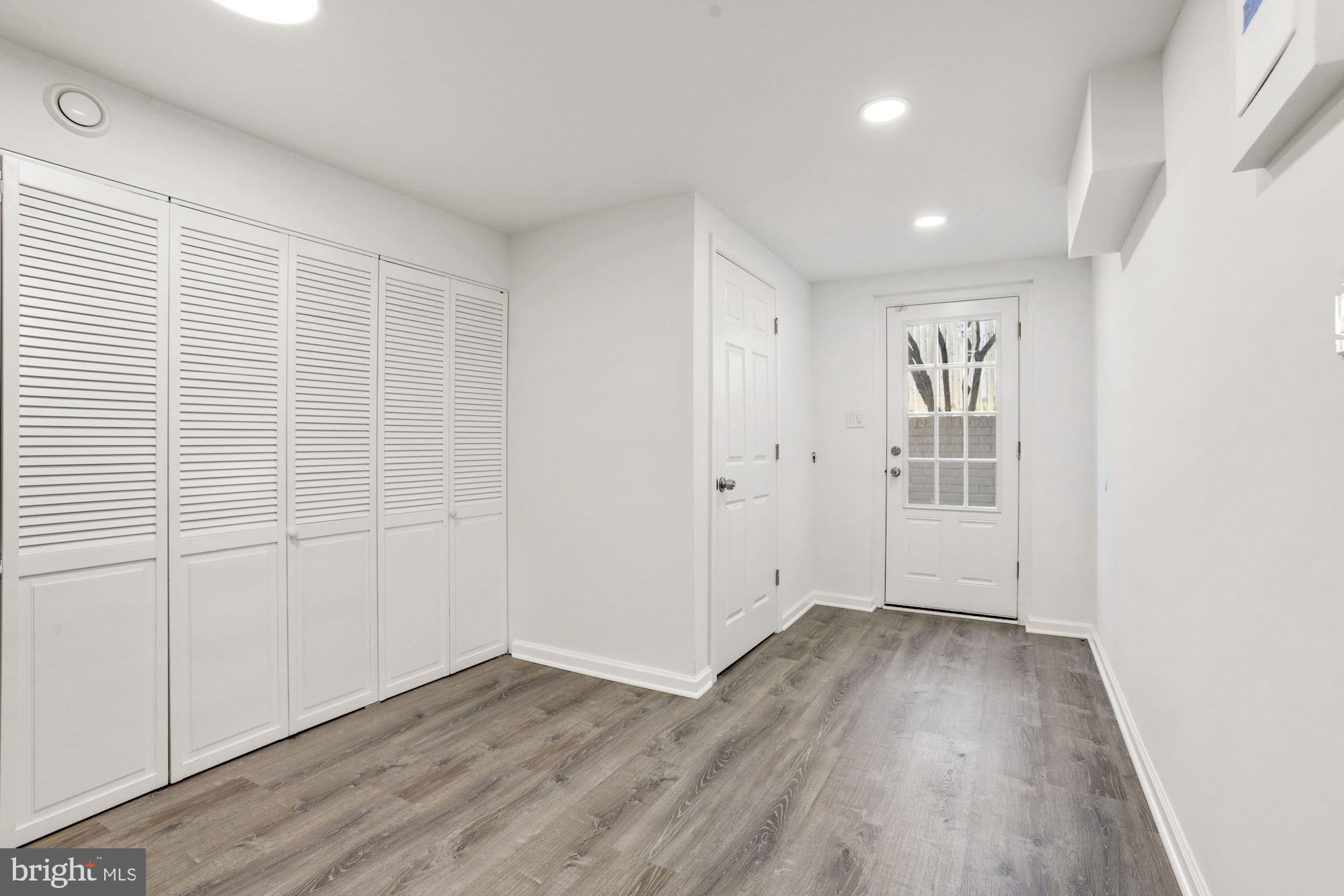 609 Kenbrook Drive Silver Spring, MD 20902 - Photo 21 of 33 Basement apt enrtance