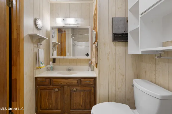 $300,000 | 21500 D Herde Road, Gulfport, MS 39503