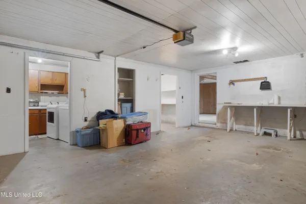 $300,000 | 21500 D Herde Road, Gulfport, MS 39503
