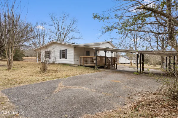 $300,000 | 21500 D Herde Road, Gulfport, MS 39503