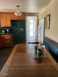 900 Azalea Street Oxnard, CA 93036 - Photo 6 of 10 kitchen