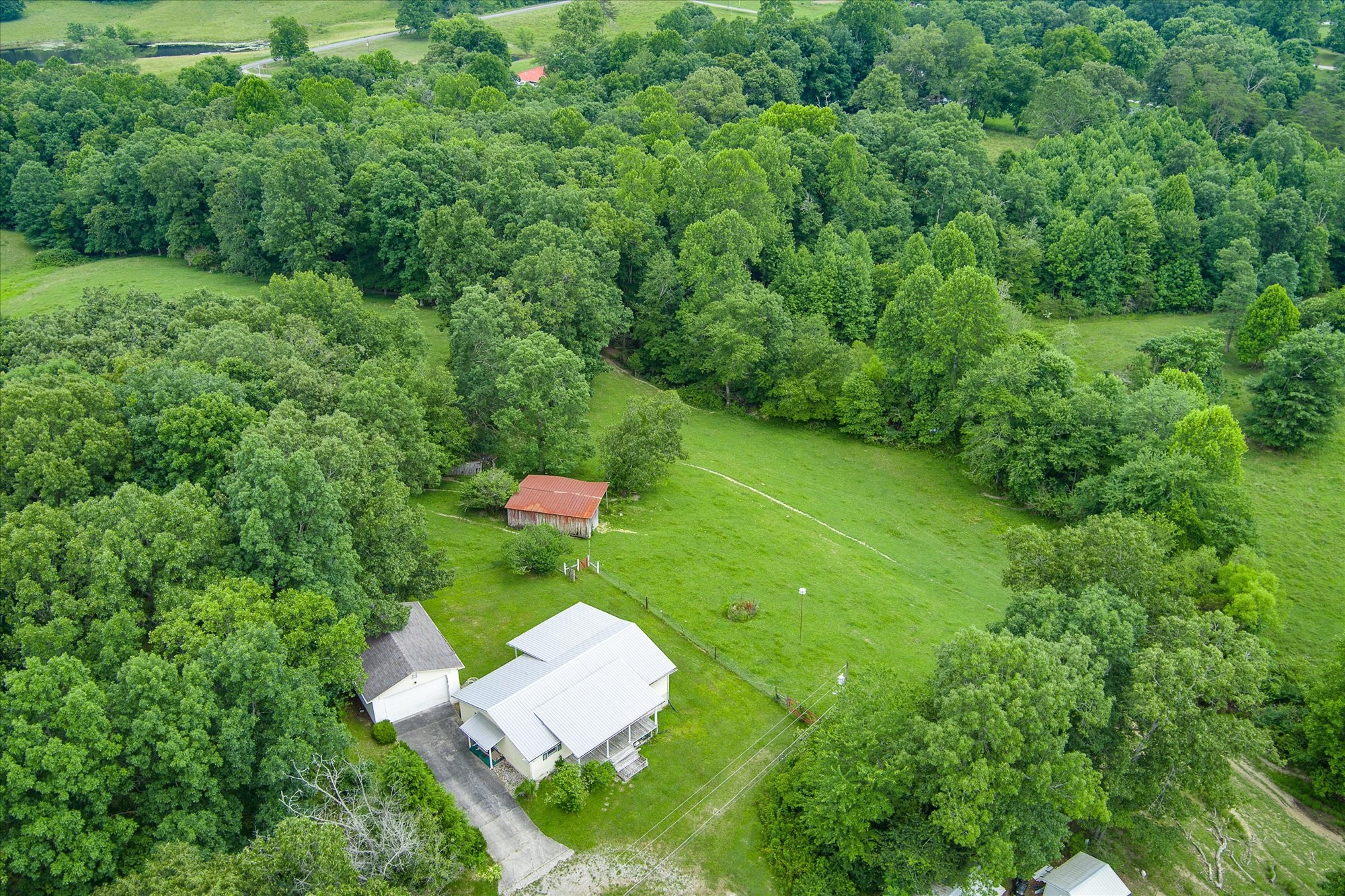 329 West Creston Road Crossville, TN 38571 - Photo 1 of 29 Gallery Image 1