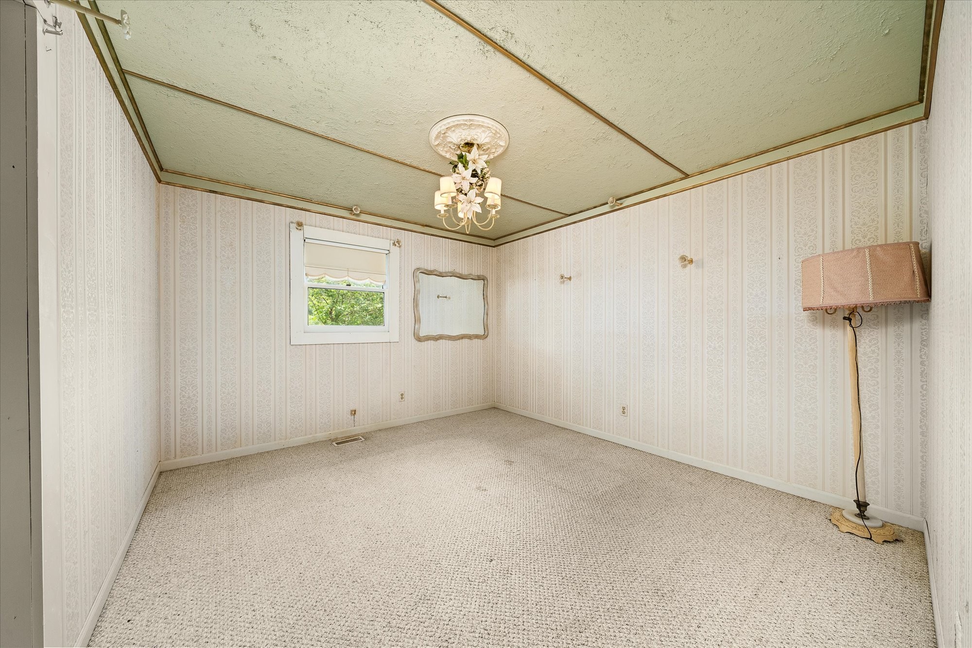 329 West Creston Road Crossville, TN 38571 - Photo 12 of 29 Gallery Image 12
