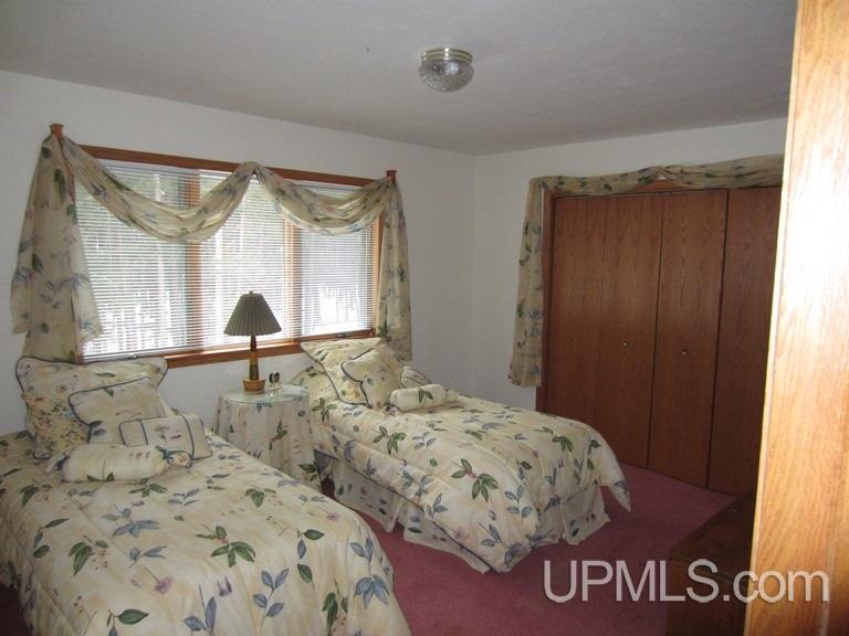 11 Middle Island Point Road Marquette, MI 49855 - Photo 9 of 14