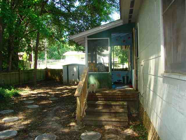 1221 Fuller Road Tallahassee, FL 32303 - Photo 5 of 20 Gallery Image 5