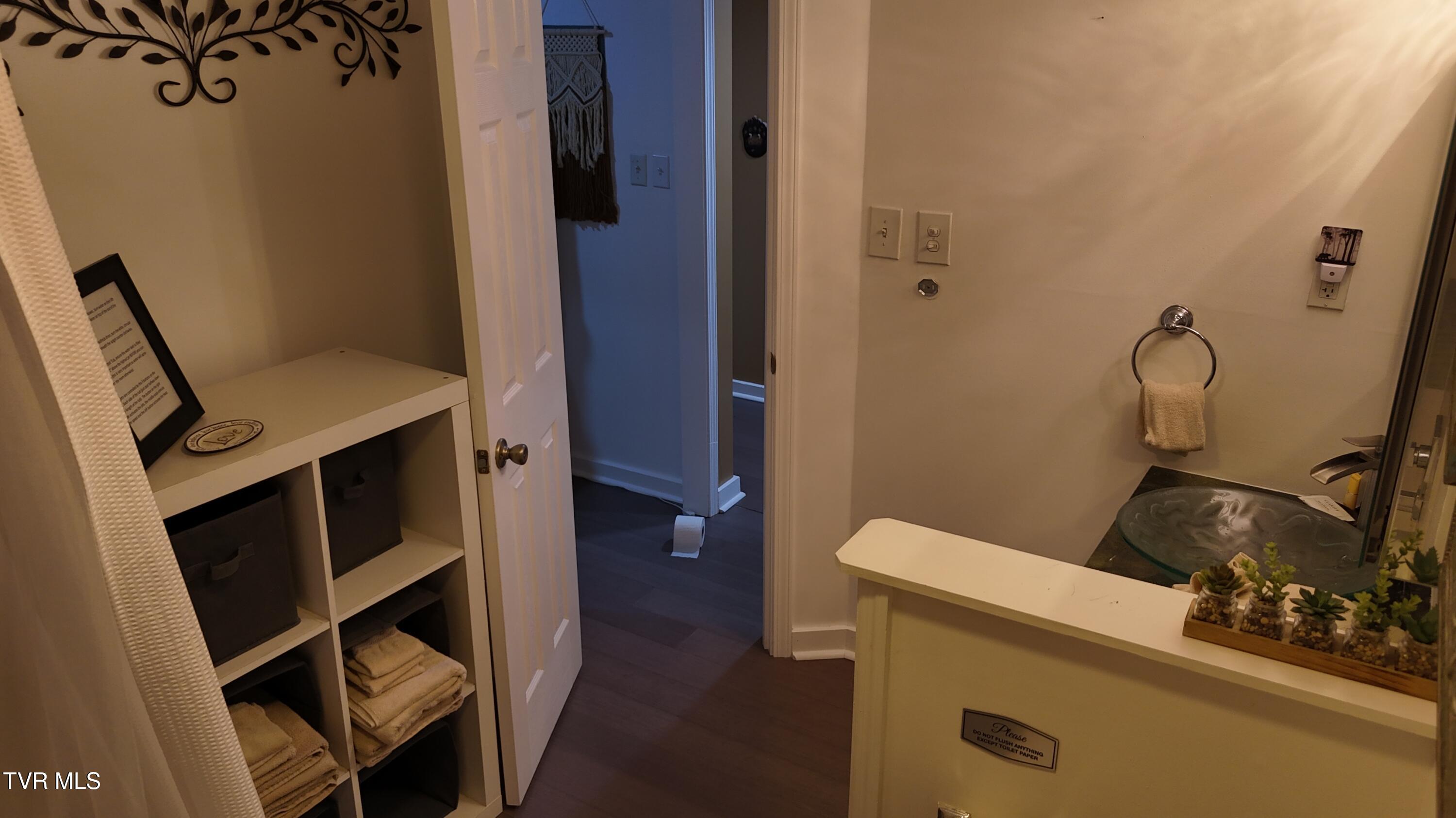 1081 Cove Road, Unit 1033 Sevierville, TN 37876 - Photo 34 of 57 dji_fly_20241120_150438_0911_17322001921