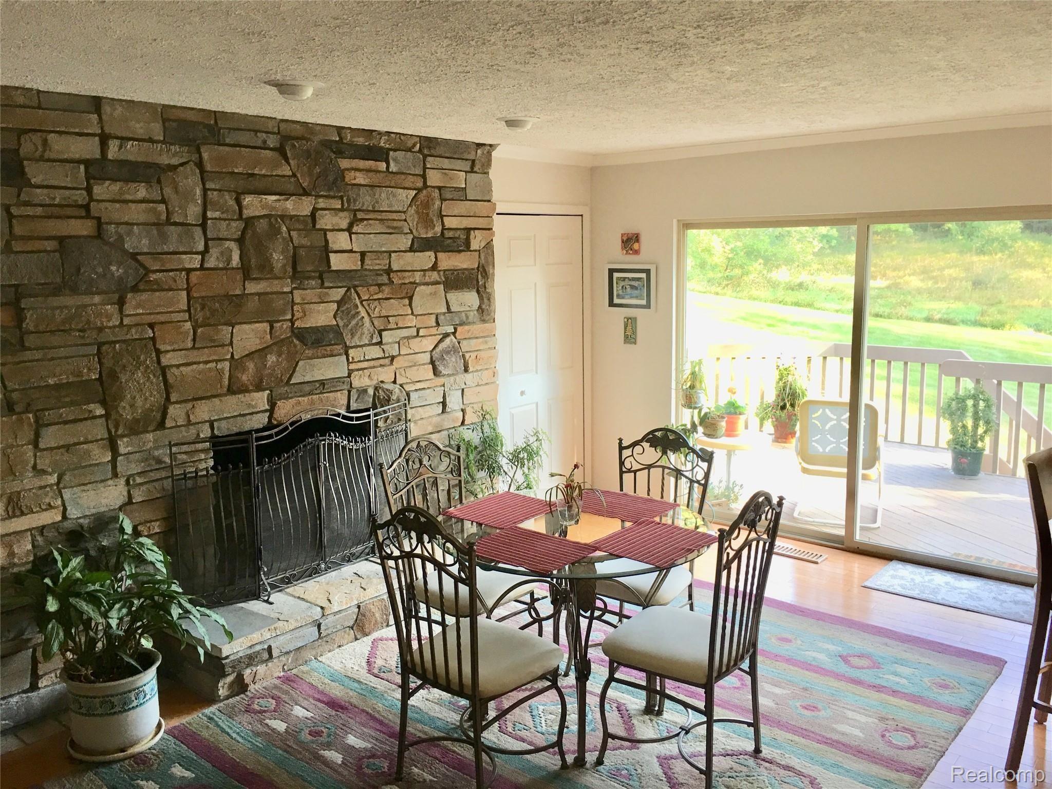 2100 Addaleen Road Highland, MI 48357 - Photo 9 of 35 fullsizeoutput_2cd0.jpeg