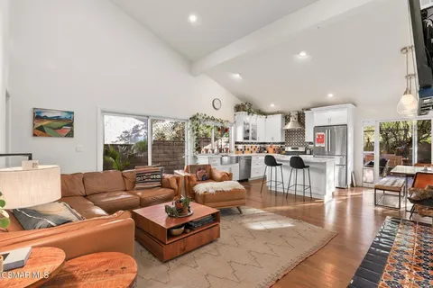 $1,218,000 | 3348 Holloway Street, Newbury Park, CA 91320