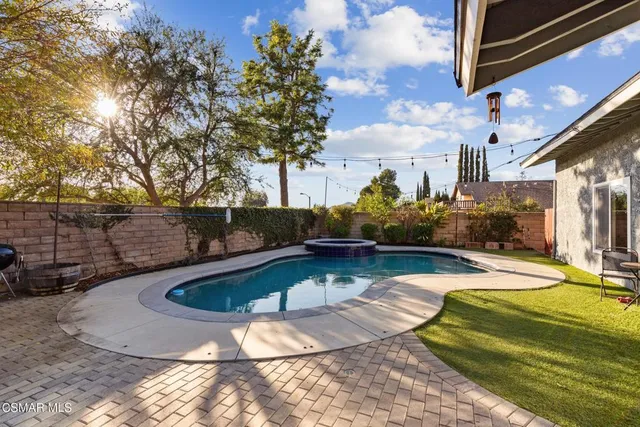 $1,218,000 | 3348 Holloway Street, Newbury Park, CA 91320