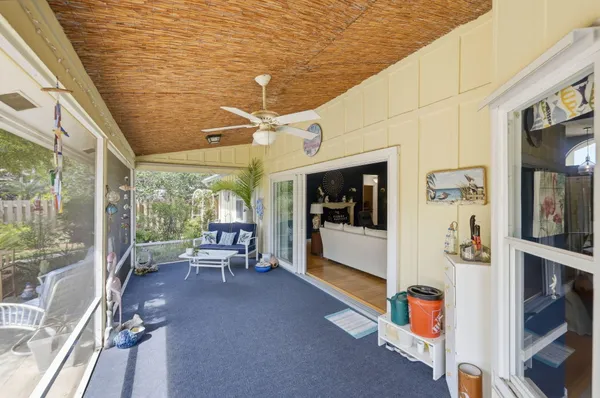 $700,000 | 8789 Southeast Woodwind Street, Hobe Sound, FL 33455