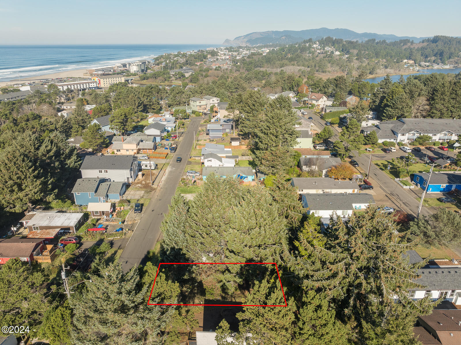 5000 Southeast Inlet Avenue Lincoln City, OR 97367 - Photo 10 of 21 -05