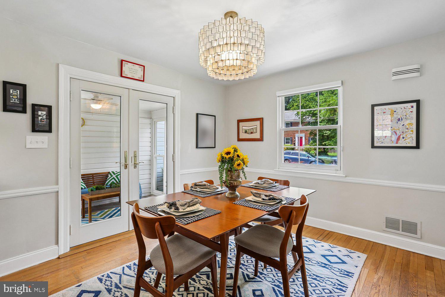 10025 Reddick Drive Silver Spring, MD 20901 - Photo 11 of 59 Elegant Dining Area