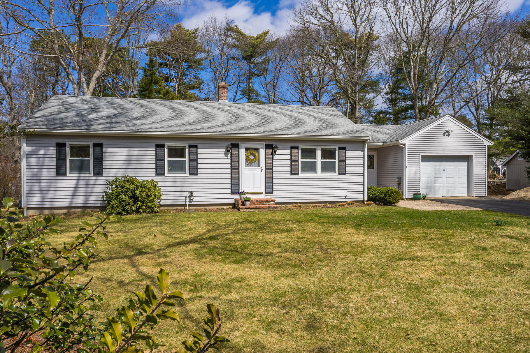 8 Rivers End Road Teaticket, MA 02536 - Photo 3 of 33 a view of a house with a yard
