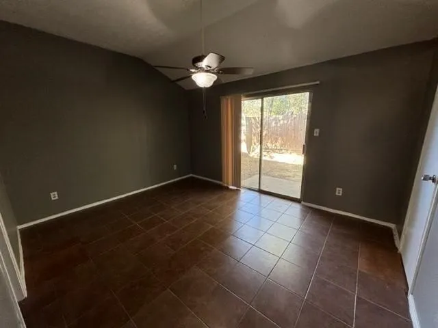 $1,275 | 3122 Trembling Creek Circle, Spring, TX 77373