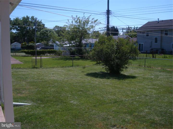 418 Andover Road Fairless Hills, PA 19030 - Photo 17 of 20 Gallery Image 17