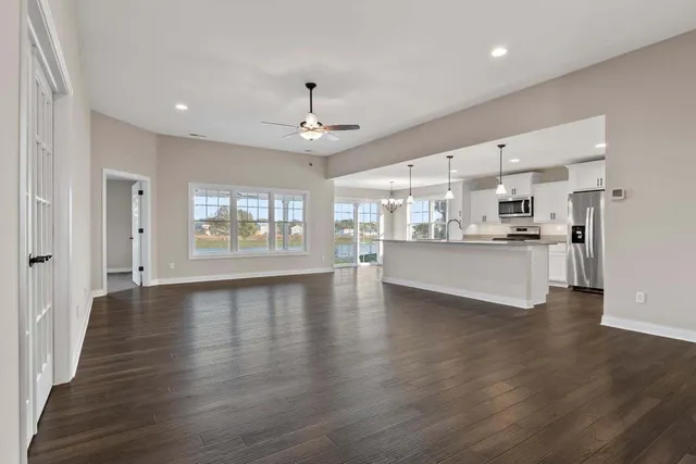 a view of an empty room and window