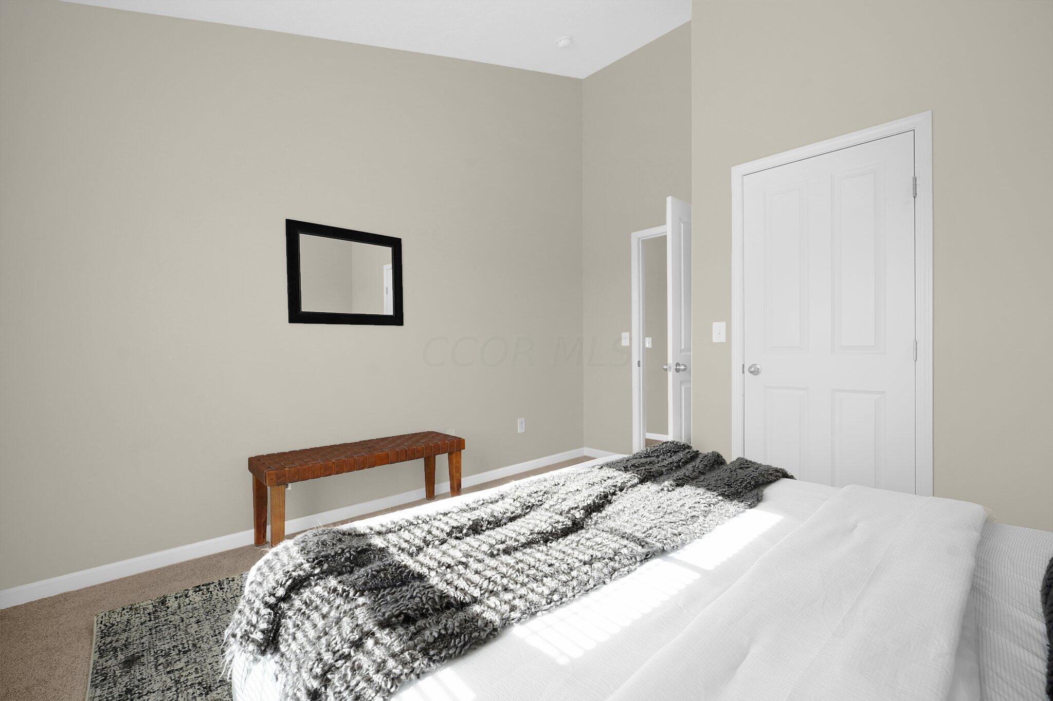 8343 Bruntsfield Road Columbus, OH 43235 - Photo 17 of 36 11-web-or-mls-8343-bruntsfield-rd