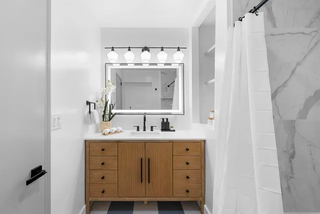 $1,998,000 | 1875-1875 9th Avenue, San Francisco, CA 94122