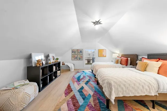 $1,998,000 | 1875-1875 9th Avenue, San Francisco, CA 94122