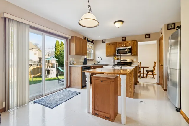 $395,000 | 4535 Heron Drive, Lake In The Hills, IL 60156