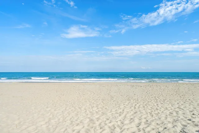 $249,900 | 5523 North Ocean Boulevard, Unit 2108, Myrtle Beach, SC 29577