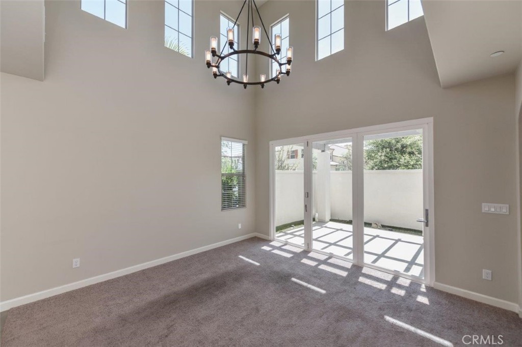 137 Falcon Ridge Irvine, CA 92618 - Photo 7 of 37 Gallery Image 7