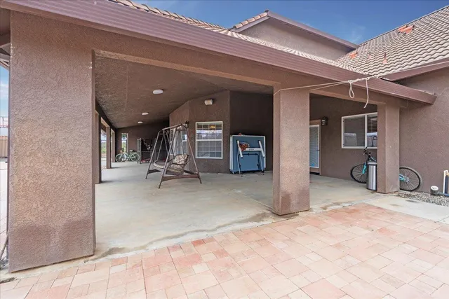 a picture of a lake with a houses