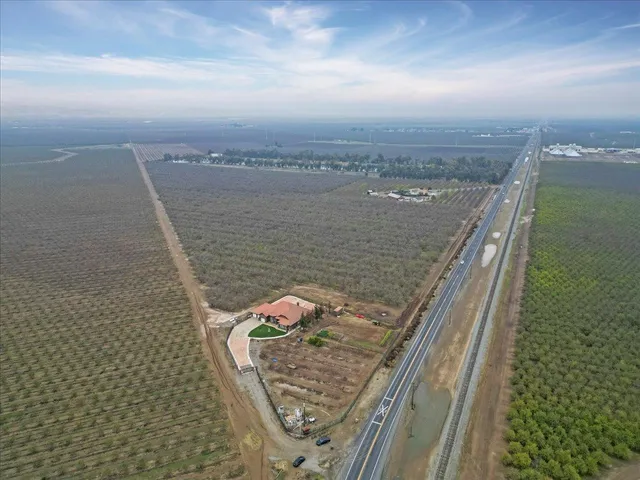$2,475,000 | 10525 Highway 33, Patterson, CA 95363