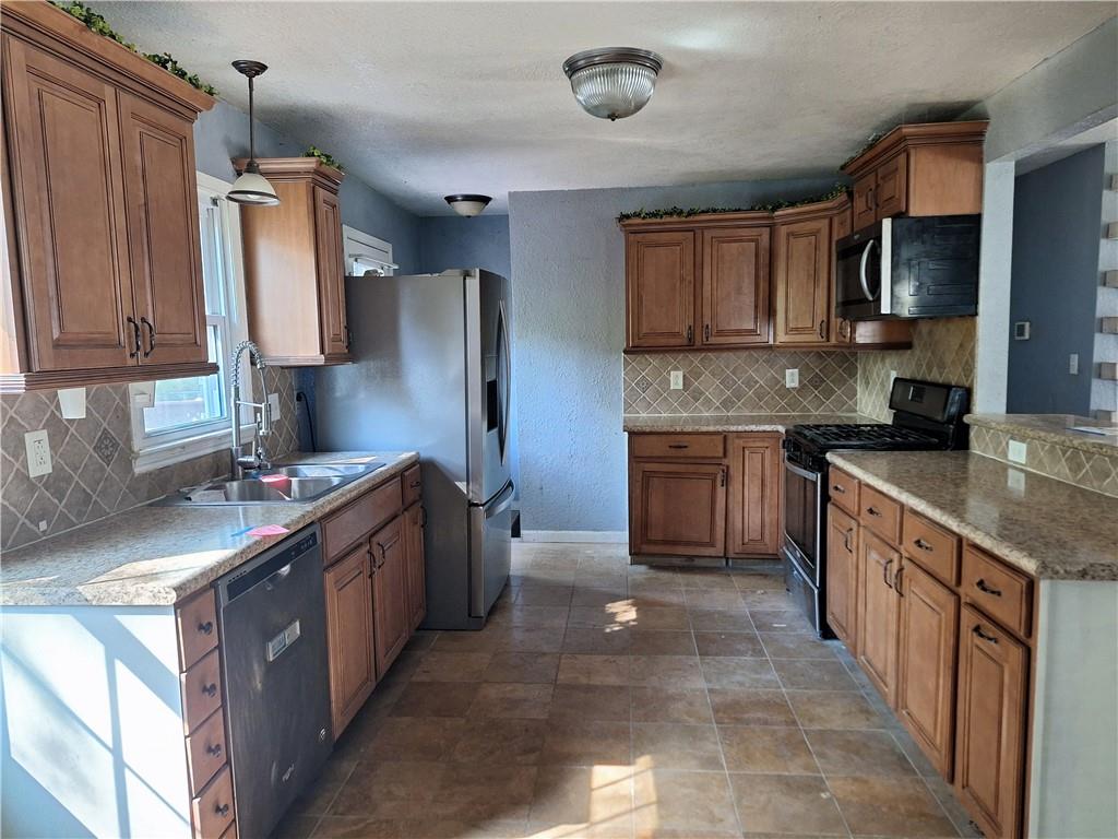 1316 Burnam Road Chillicothe, MO 64601 - Photo 7 of 16