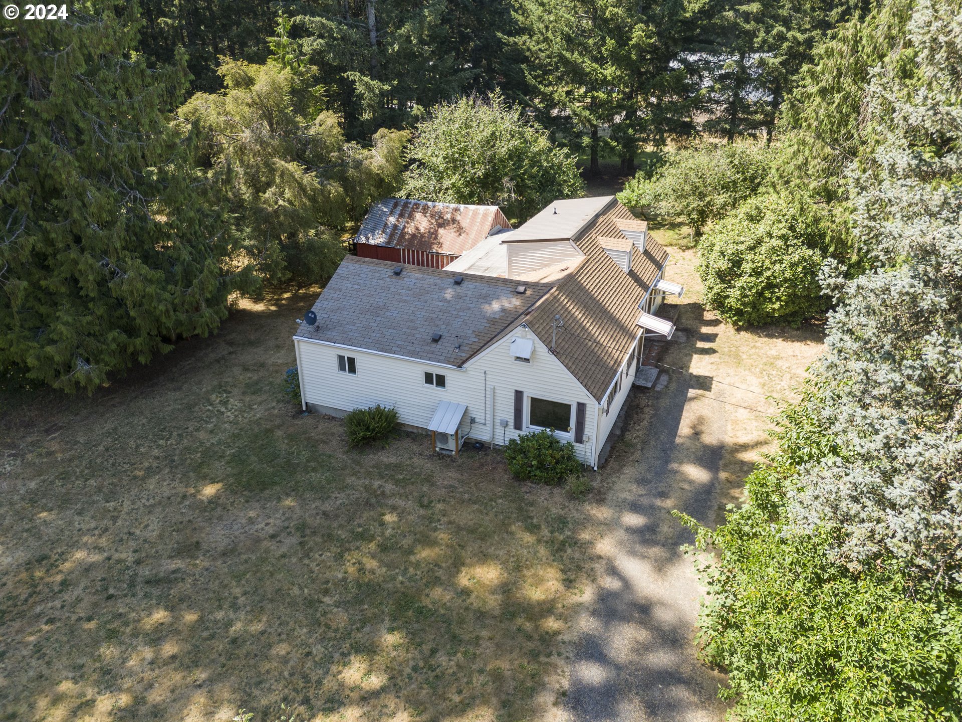 21241 South Jubb Road Estacada, OR 97023 - Photo 40 of 48 an aerial view of a house