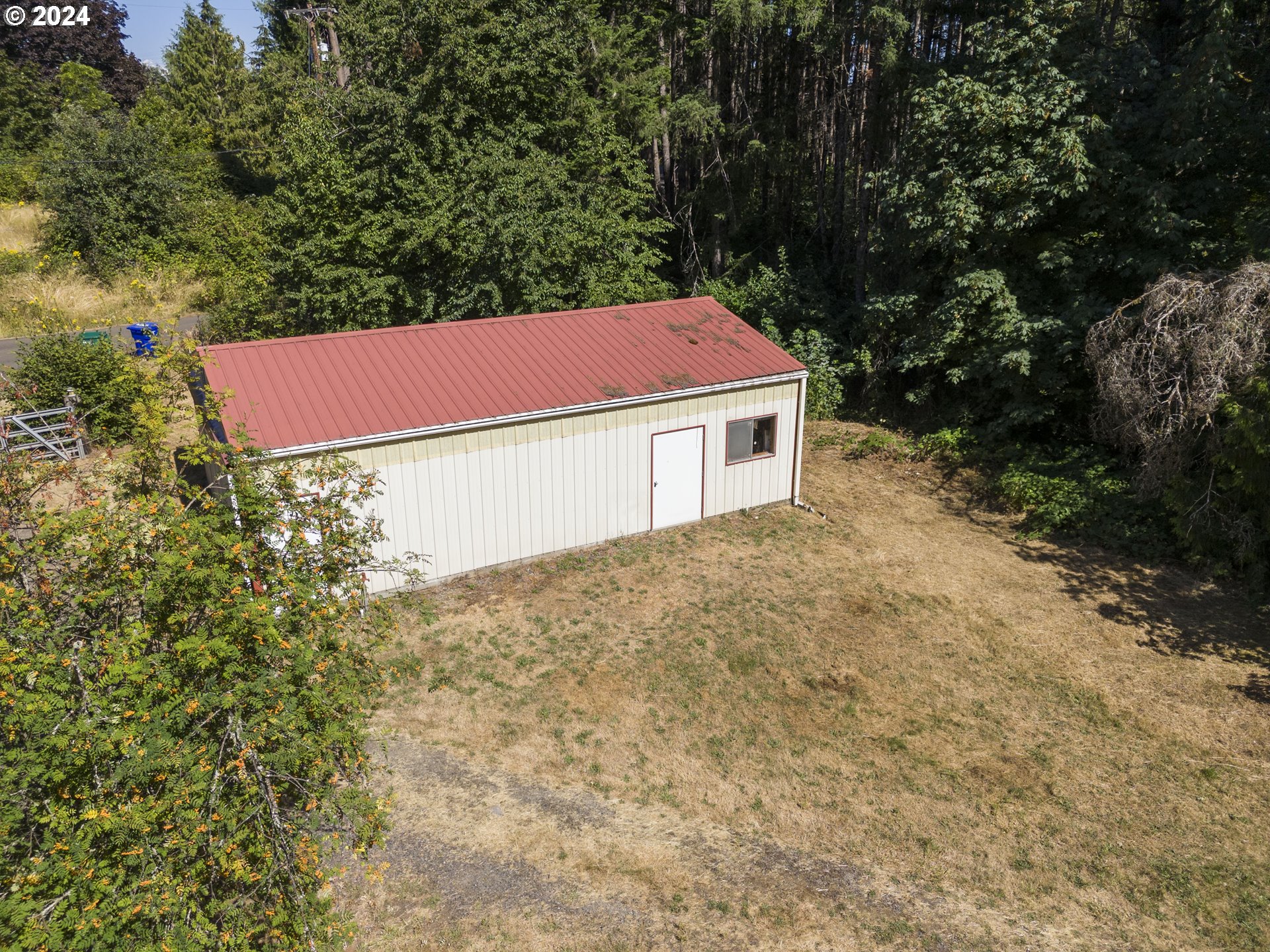 21241 South Jubb Road Estacada, OR 97023 - Photo 46 of 48 a view of house with yard and seating area