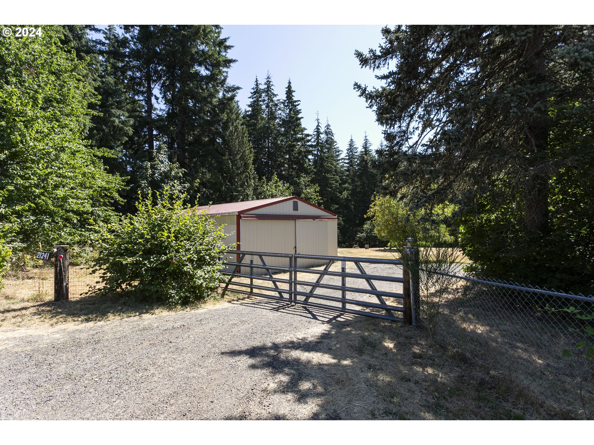21241 South Jubb Road Estacada, OR 97023 - Photo 47 of 48 a view of outdoor space