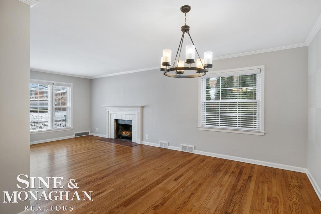835 Harcourt Road Grosse Pointe, MI 48230 - Photo 7 of 41
