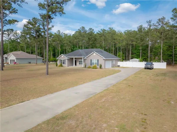 $374,900 | 6708 Mamie's Drive, Blackshear, GA 31516