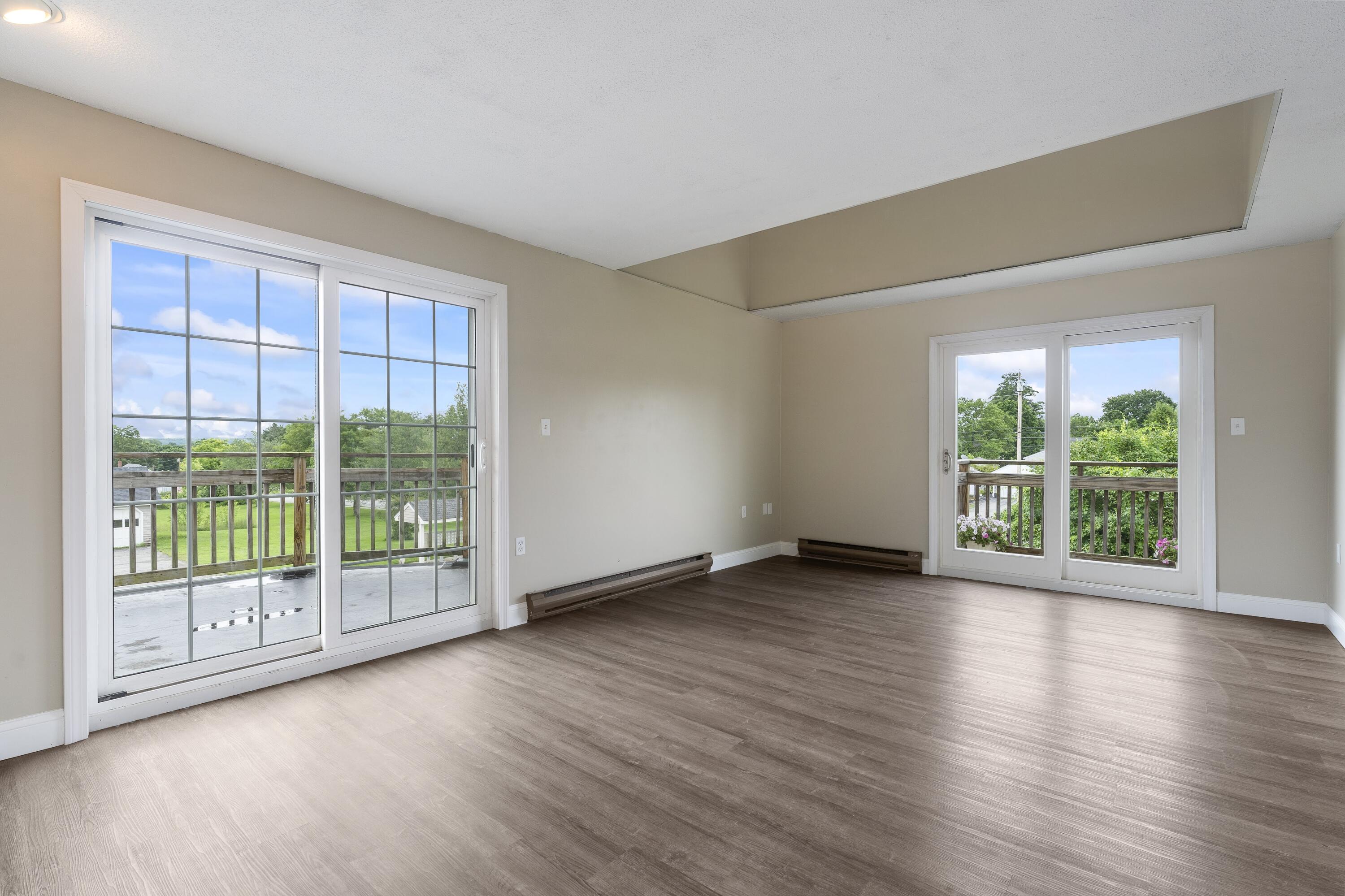 35 Mathews Avenue, Unit 1 Waterville, ME 04901 - Photo 15 of 26 DSC02081