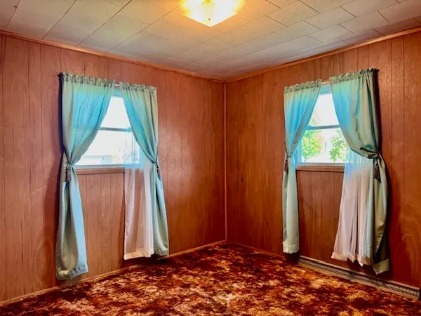 $149,900 | 15 School Lane, Goose Lake, IA 52750
