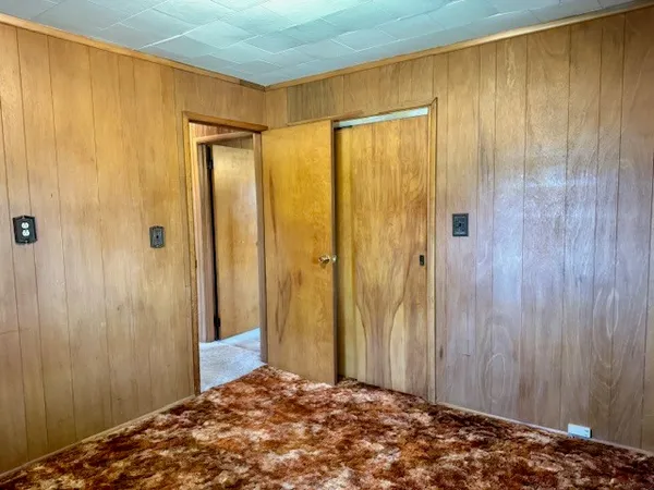 $149,900 | 15 School Lane, Goose Lake, IA 52750