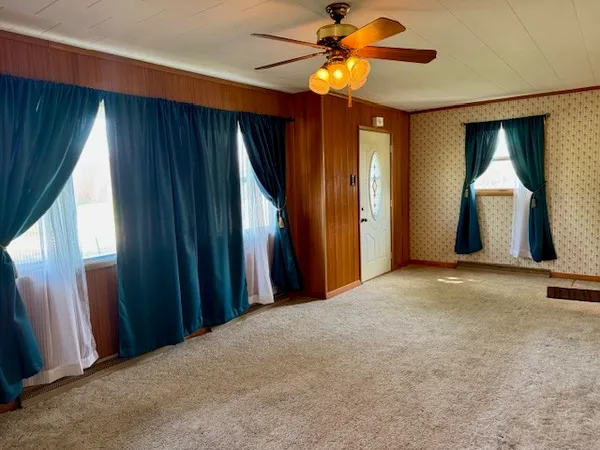 $149,900 | 15 School Lane, Goose Lake, IA 52750