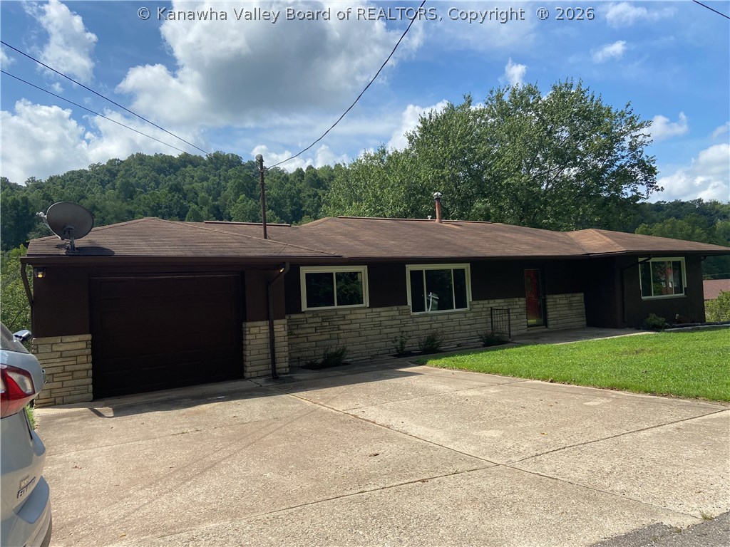 4919 Big Tyler Road Charleston, WV 25313 - Photo 2 of 29 Gallery Image 2