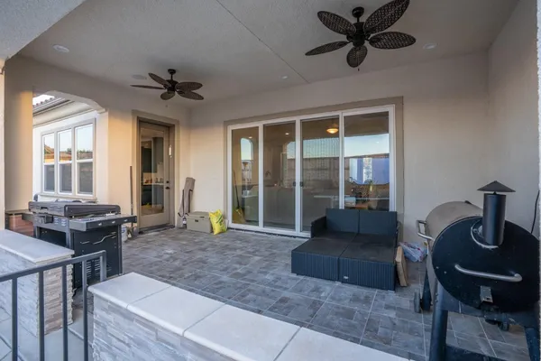 $850,000 | 1053 Beaver Pond Loop, Madera, CA 93636