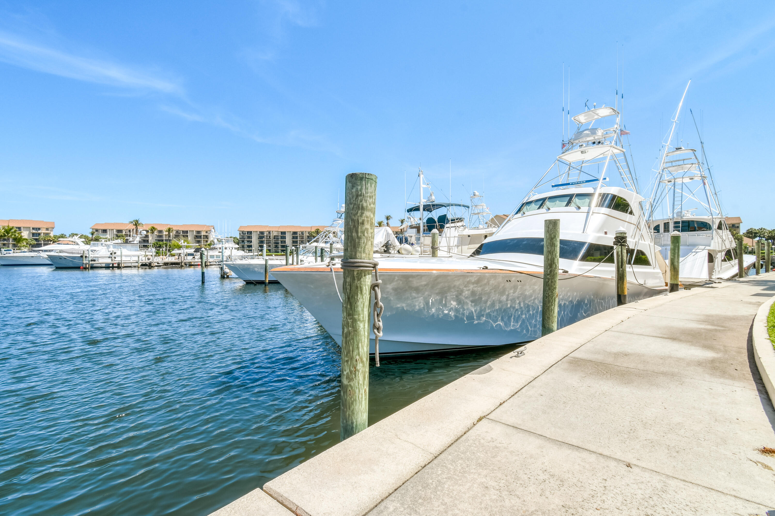 2401 Marina Isle Way, Unit 503 Jupiter, FL 33477 - Photo 43 of 46 Marina