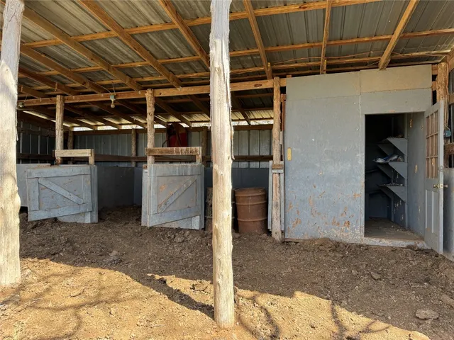 a view of a storage & utility room