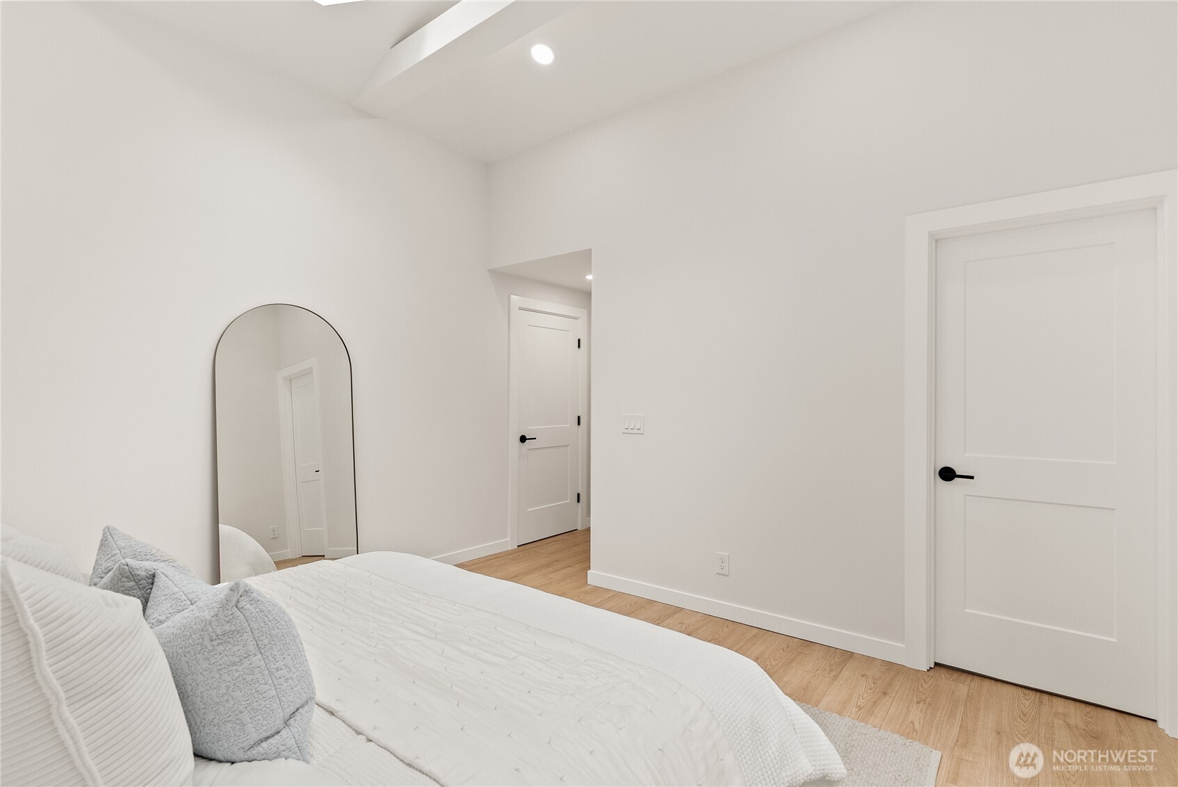 18630 Southeast 216th Street Renton, WA 98058 - Photo 13 of 40 Gallery Image 13
