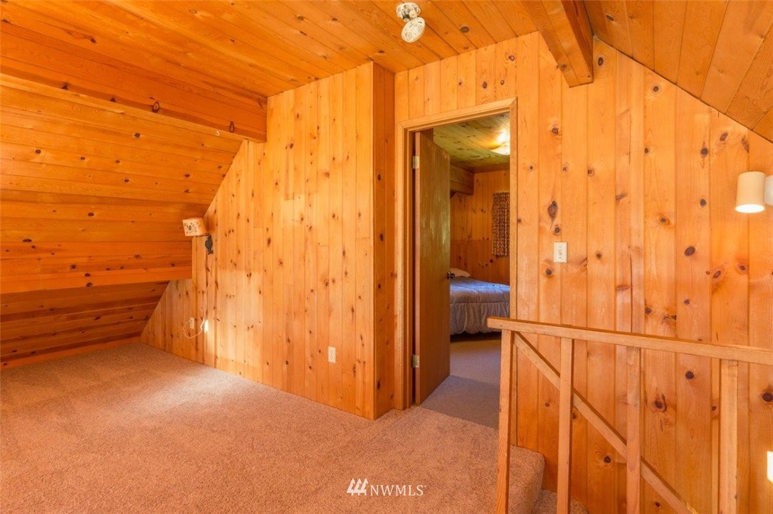 601 Griffith Point Road Nordland, WA 98358 - Photo 13 of 25